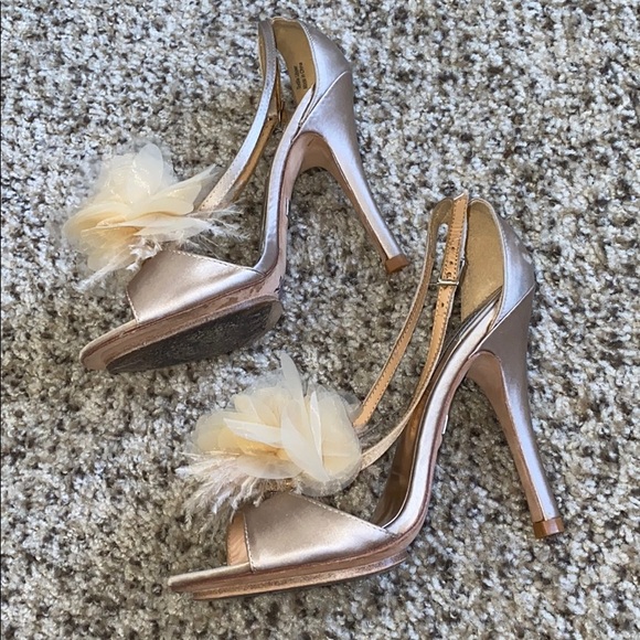 Badgley Mischka Kiwi Sandals - Picture 3 of 6